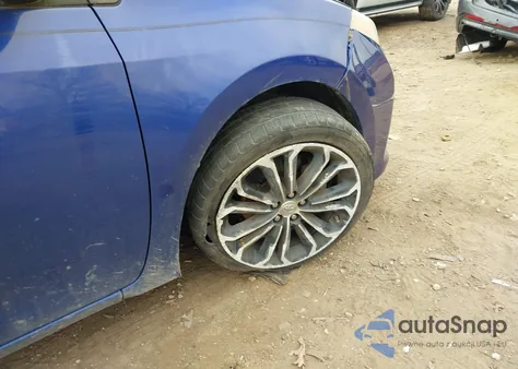 2016 Toyota Corolla L z USA, uszkodzony, nr VIN 2T1BURHE3GC567756